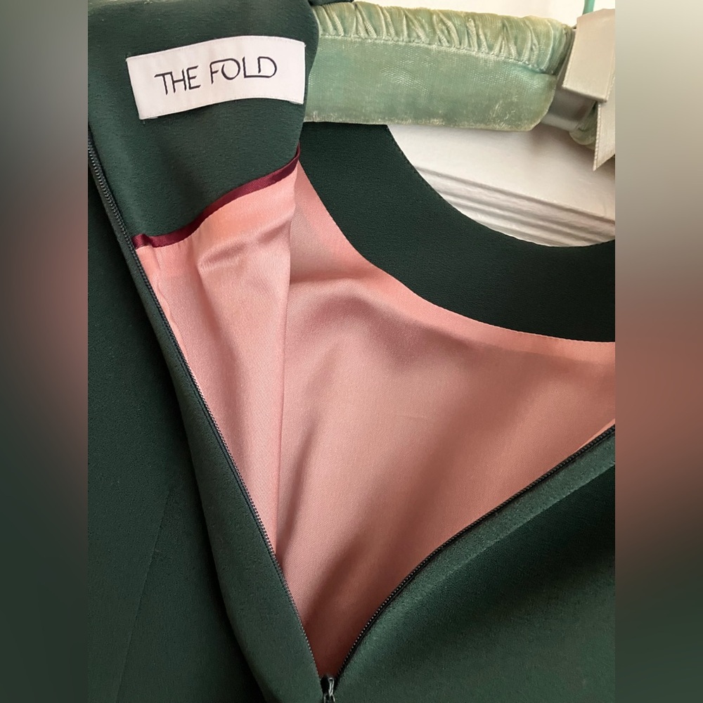 The Fold Forest Green Long-Sleeve Dress EUC - Picture 4 of 7